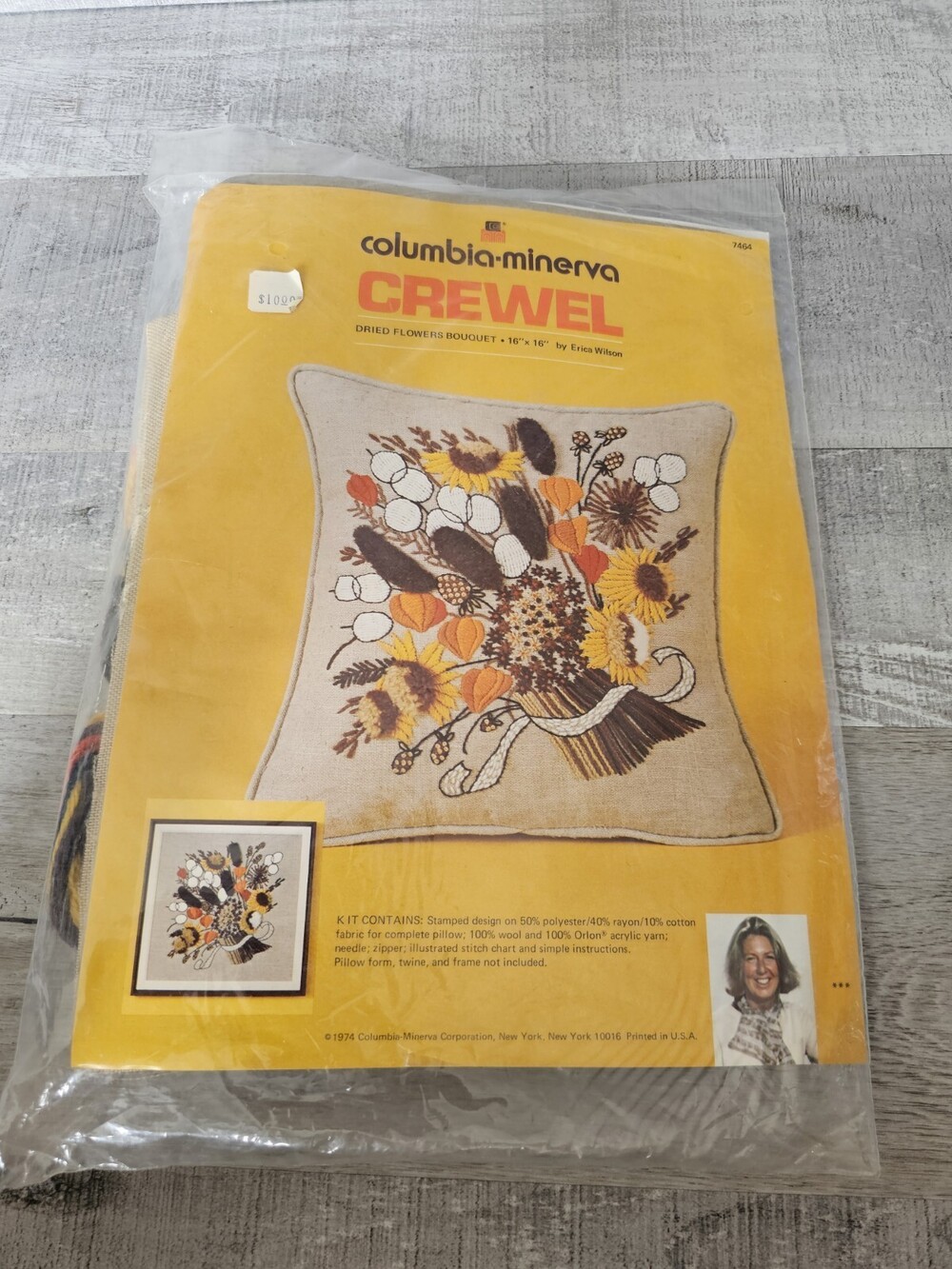 Vintage Columbia-Minerva Crewel Dried Flowers Bouquet Kit 16"x16" #7464 New 243e